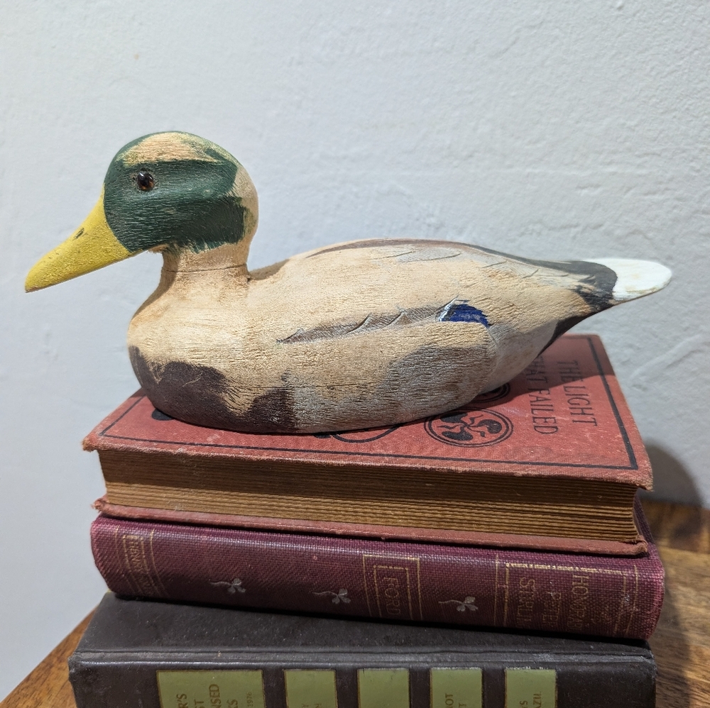 Vintage Handcrafted Wooden Duck‎ Figurine Decoy Unfinished